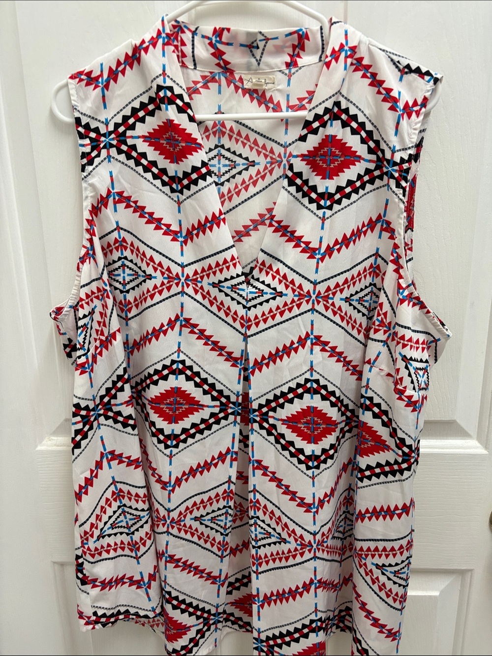 Sleeveless Tribal Print V-Neck Top in White with Red & Black Accents